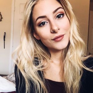 Meet your Posher, Millena